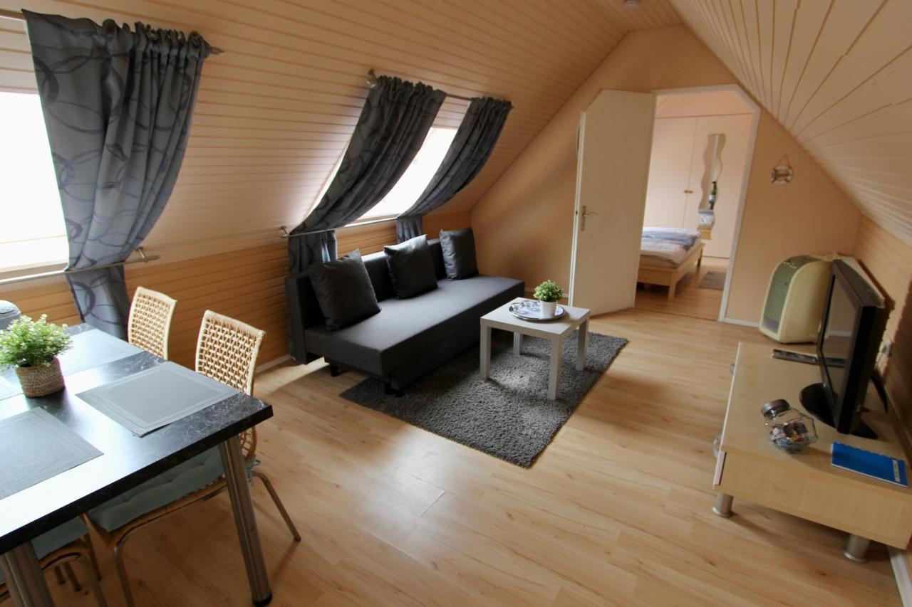 Wunderschoen Zwischen Ortsausgang Und Waldesrand Gelegene, Schoene Apartments Herzogenrath Eksteriør billede