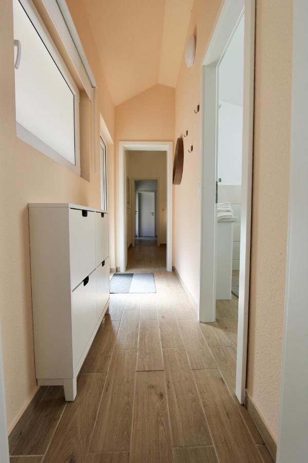 Wunderschoen Zwischen Ortsausgang Und Waldesrand Gelegene, Schoene Apartments Herzogenrath Eksteriør billede