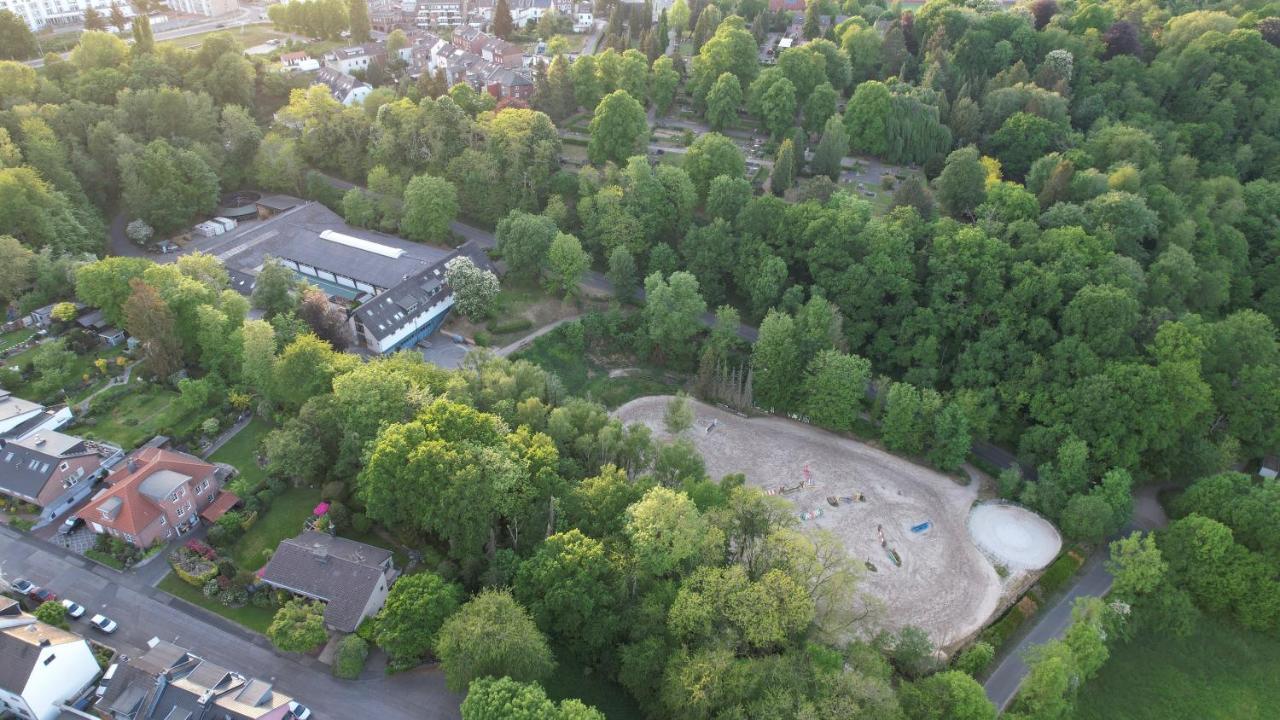 Wunderschoen Zwischen Ortsausgang Und Waldesrand Gelegene, Schoene Apartments Herzogenrath Eksteriør billede