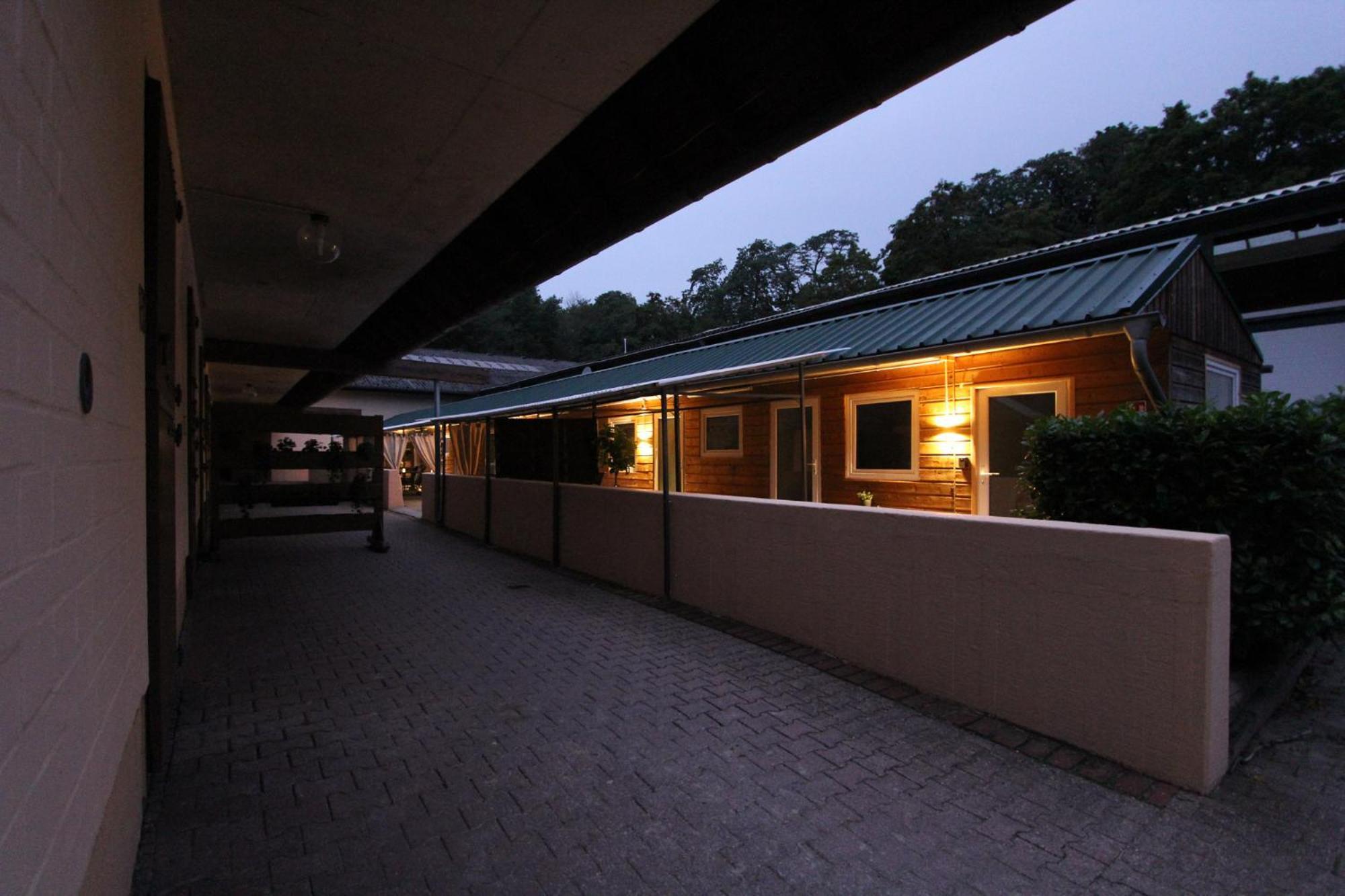 Wunderschoen Zwischen Ortsausgang Und Waldesrand Gelegene, Schoene Apartments Herzogenrath Eksteriør billede